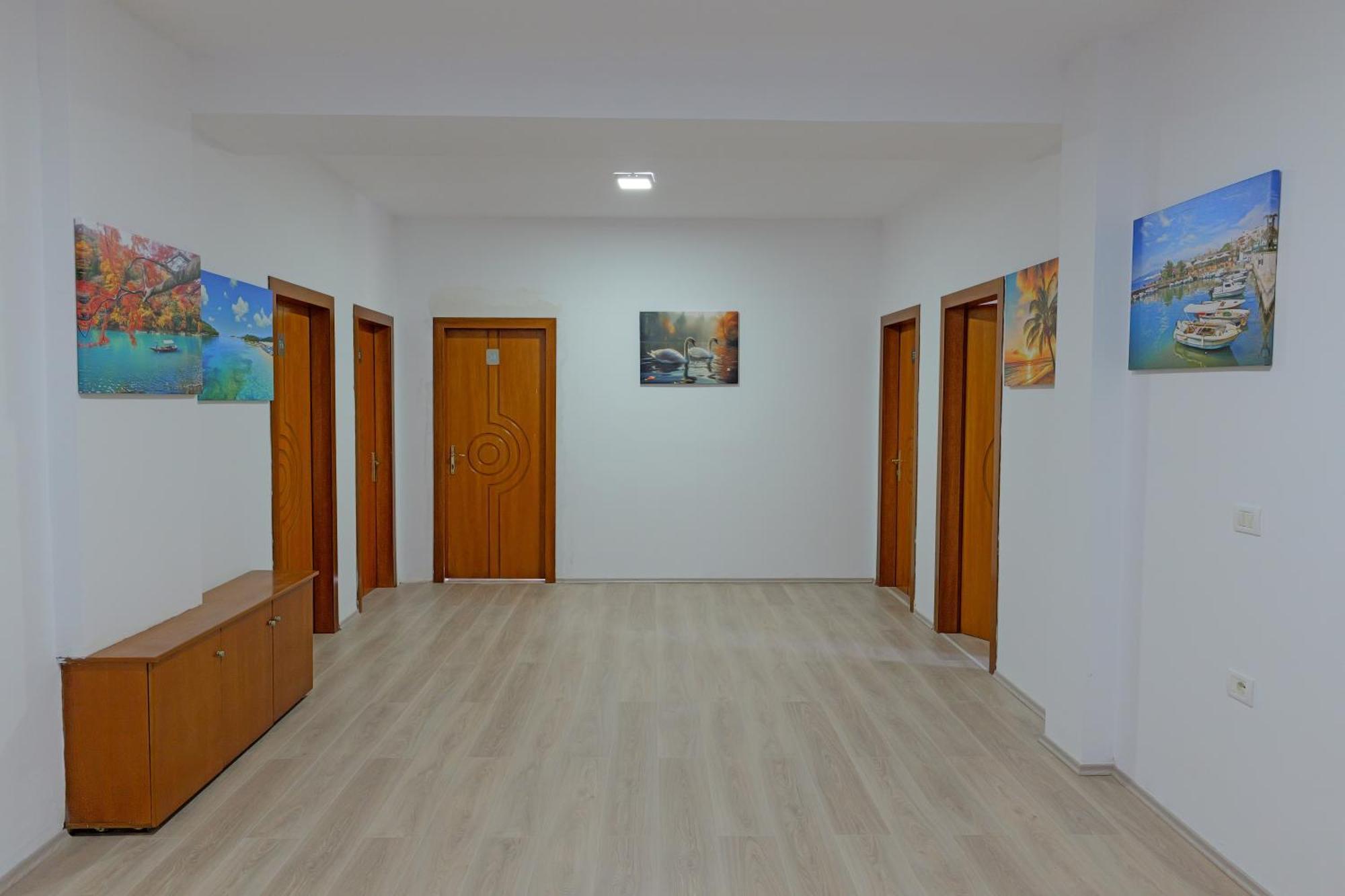 Hotel Holiday Sarandë Exterior foto