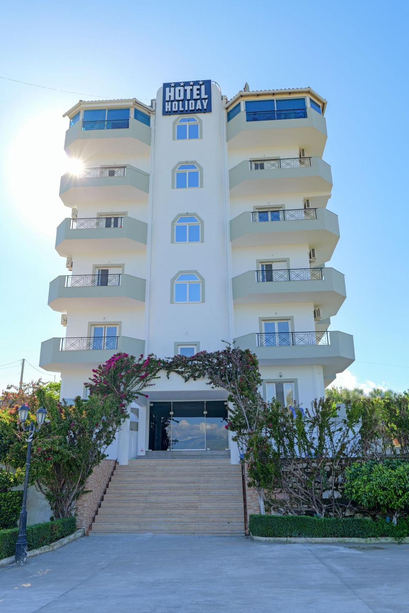 Hotel Holiday Sarandë Exterior foto